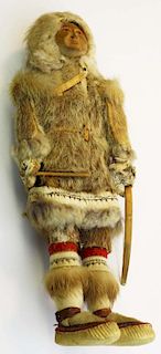 1950 Ethel Washington (1889- 1967) Alaskan Eskimo carved wooden doll w/ sealskin clothing, 1 arm glu