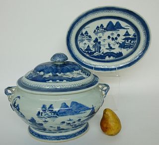 Canton Covered Soup Tureen and Stand, 19th Century