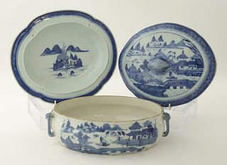 Rare Canton Covered Vegetable Dish with Liner, 18th Century