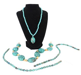 (4) Turquoise Beaded Ladies Necklaces