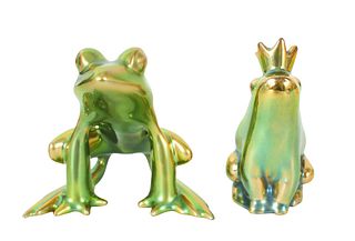 Pair of Zsolnay Iridescent Eosin Art Deco Frogs