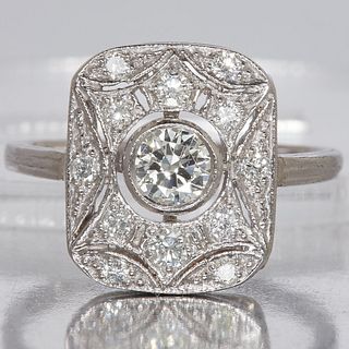 DIAMOND CLUSTER RING