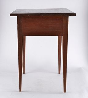 Pine tapered leg table 