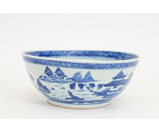 LARGE CHINESE CANTON PUNCH BOWL