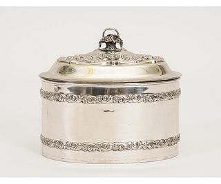 TIFFANY & CO. STERLING OVAL BOX