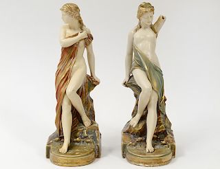 PAIR OF ROYAL WORCESTER PORCELAIN FIGURAL BOOKENDS