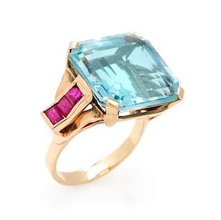 * A Retro Rose Gold, Aquamarine and Ruby Ring, 7.40 dwts.