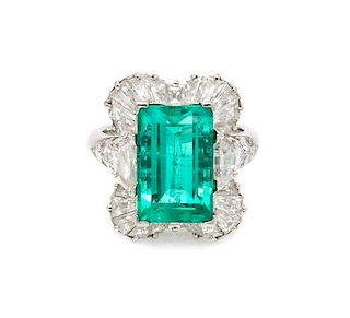 A Platinum, Emerald and Diamond Ring, Tiffany & Co., 7.00 dwts.