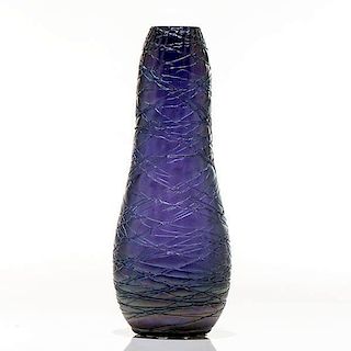 Bohemian Threaded Vase 