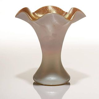 Steuben Aurene and Calcite Ruffle Vase 
