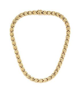 A 14 Karat Yellow Gold Necklace, 27.70 dwts.