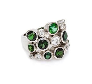 A White Gold, Green Tourmaline and Diamond Ring, 8.00 dwts.