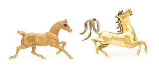* A Collection of Gold Horse Brooches, 9.90 dwts.