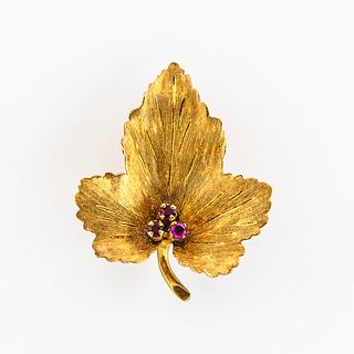 Tiffany & Co. 18kt Gold Pin
