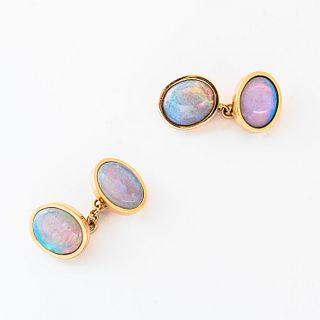 14kt Gold and Opal Cuff Links