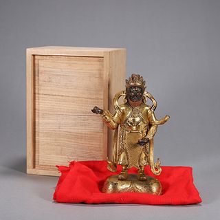 A gilding copper buddha statue