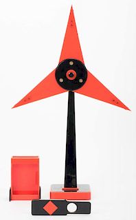 Star Selection. Scotland: Norman Stout for Silray Magic, ca. 1952. Red and black Lucite star (11 x 1
