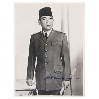Sukarno Signed Photograph