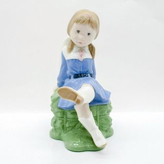Cowgirl, Golden Memories - Lladro Daisa Porcelain Figure