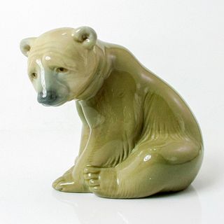 Bear Seated 1001206 - Lladro Porcelain Figure