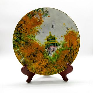 Royal Doulton "Imperial Palace" Chen Chi Collectors Plate