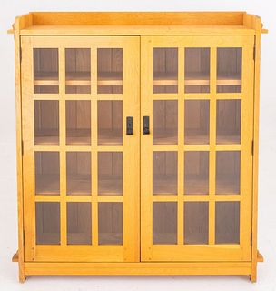 Stickley Mission Style Oak Bookcase Cabinet