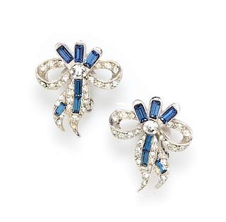 A Pair of Pell Bow Earclips, 1" x 1".