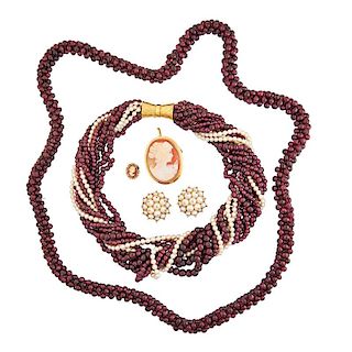 COLLECTION OF GARNET OR PEARL JEWELRY & CAMEO