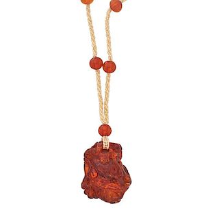 CHINESE CARVED AMBER SEED PEARL LAVALIERE