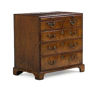 GEORGE II WALNUT BACHELOR'S CHEST OF DRAWERS