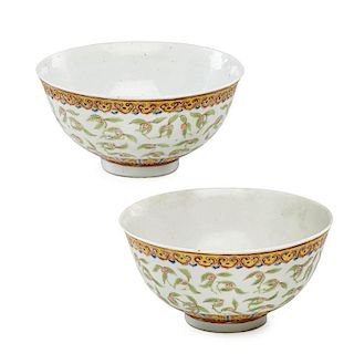PAIR OF CHINESE PORCELAIN BOWLS