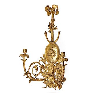 FRENCH NEOCLASSICAL GILT BRONZE SCONCE