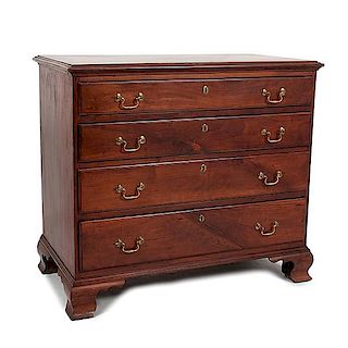 Chippendale Chest of Drawers in Cherry 