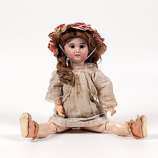 Jumeau Bébé #8 Doll 