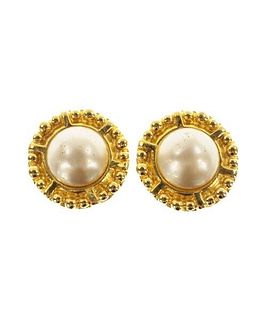 CHANEL Earrings/Earrings GoldxWhite