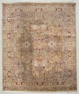 Fine Persian Style Rug: 8'2" x 9'8" (249 x 295 cm)