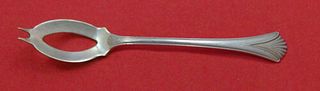 Regency Shell By Lunt Sterling Silver Olive Spoon Ideal 5 5/8" Custom Made