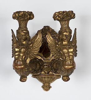A French Baroque-style carved giltwood sconce