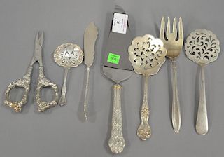 Group of sterling serving pieces to include Cartier pie server and a set of sheers. 8.6 weighable t oz.