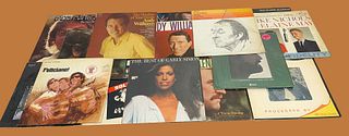 Collection 18 Vintage Vinyl Record Albums BARRY MANILOW, ANDY WILLIAMS, RICHARD HARRIS