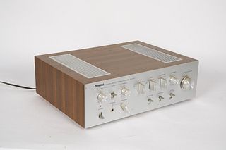 Yamaha Amplifier (Model CA-600)