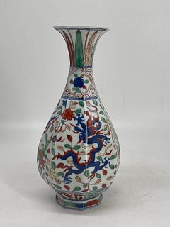 Wucai glaze dragon octagonal vase