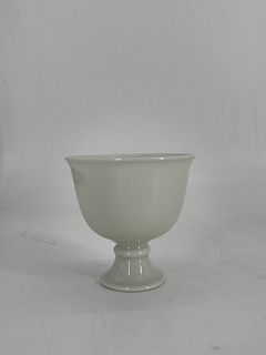 White glaze stem cup