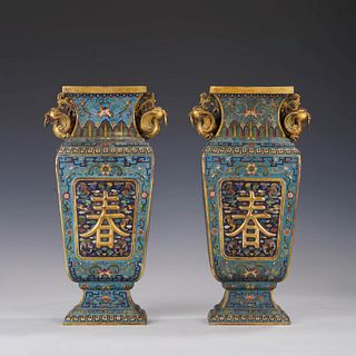 A pair of cloisonne  enamel vases, Qing Dynasty