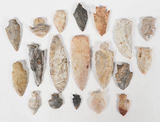 Arrowheads: (20) Pieces from Estate Collection