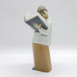 Choir Boy 01000326-c - Open Bible - Lladro Porcelain Figurine