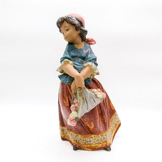 Girl Carrying Flowers 1013507 - Lladro Porcelain Figurine