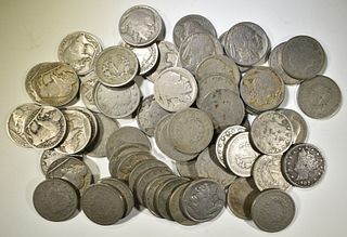 LOT OF MIXED DATE NICKELS:
