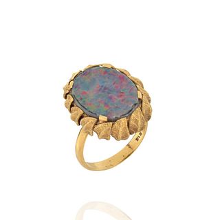 Opal and 18K Ring