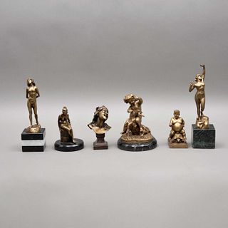 LOTE DE FIGURAS DECORATIVAS Siglo XX Fundiciones en bronce Con bases de mármol y madera Algunos firmados Detalles de conse...